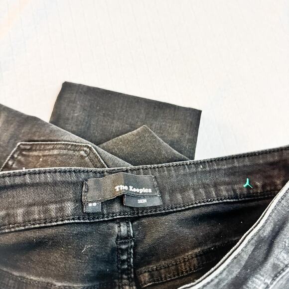 The Kooples Skin Black Denim Ripped Jeans Skull Accent Pocket Size 26 - Picture 6 of 8